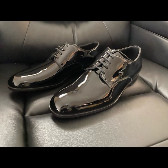 Emporio Armani men's formal never worn